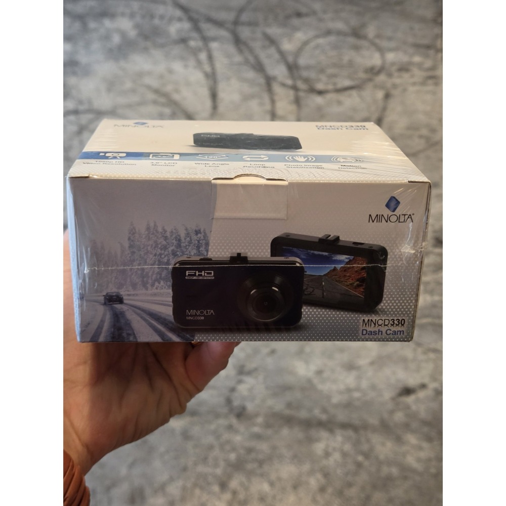 NIB Minolta MNCD330 Dash Cam Black 3.0" LCD Monitor 1080p Full HD - Picture 2 of 6